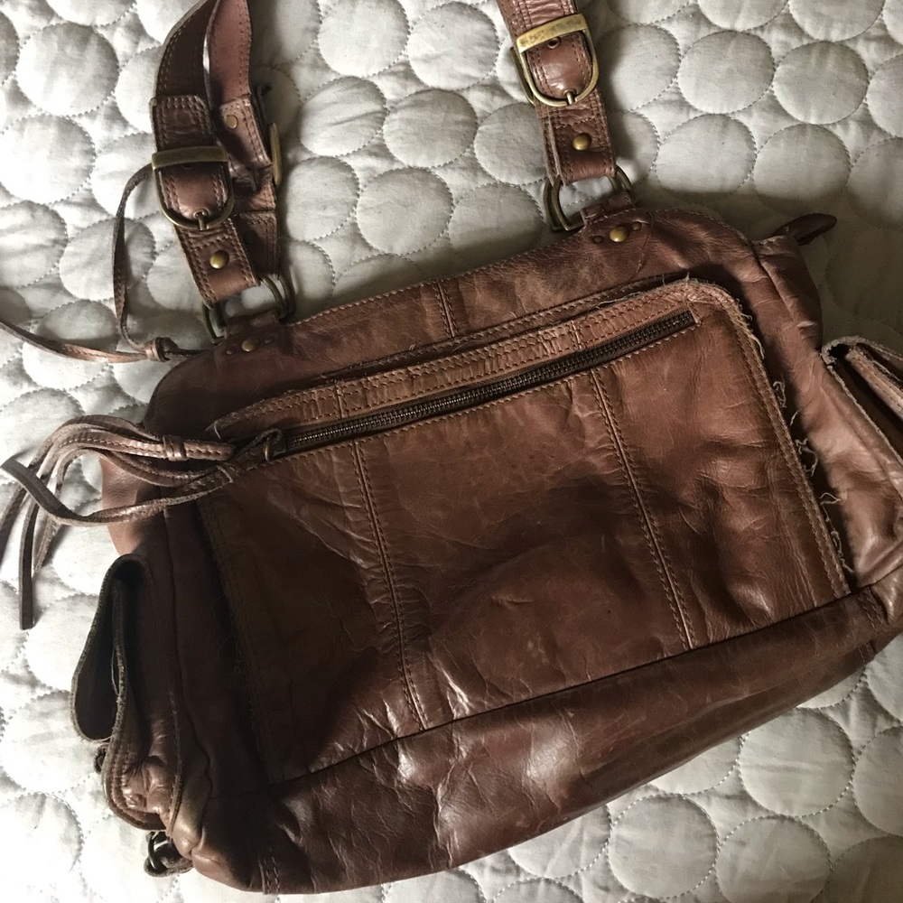 Brown leather shoulder bag